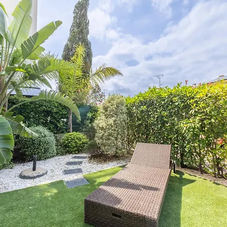 Sur Mer, 1 Bedroom With Garden-air Conditioning-wifi Daire