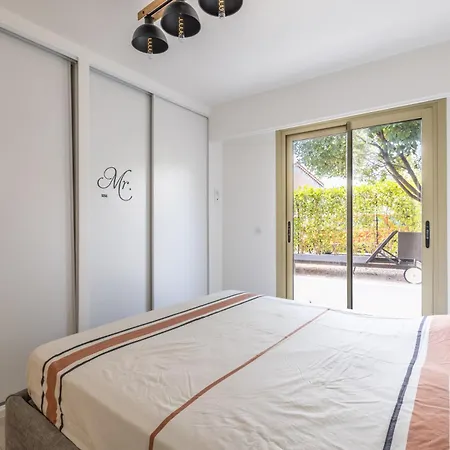 Daire Sur Mer, 1 Bedroom With Garden-air Conditioning-wifi *